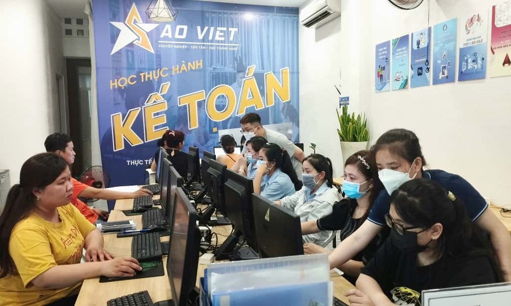 khóa học kế toán cho người mới