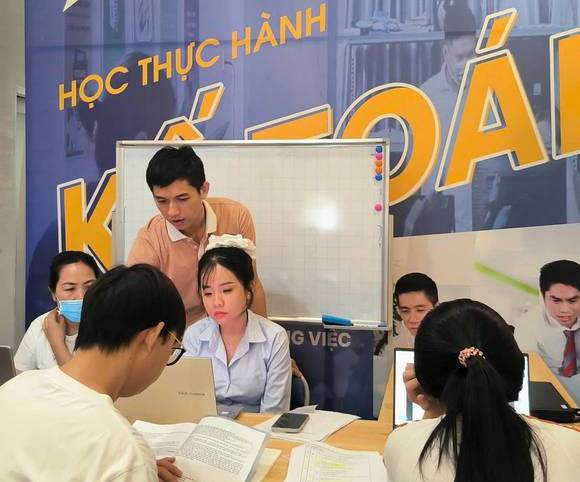 khóa học kế toán tại bình thạnh