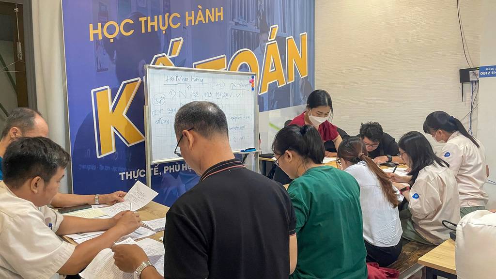 Đối tượng có thể tham gia khóa học kế toán tại Quận 5