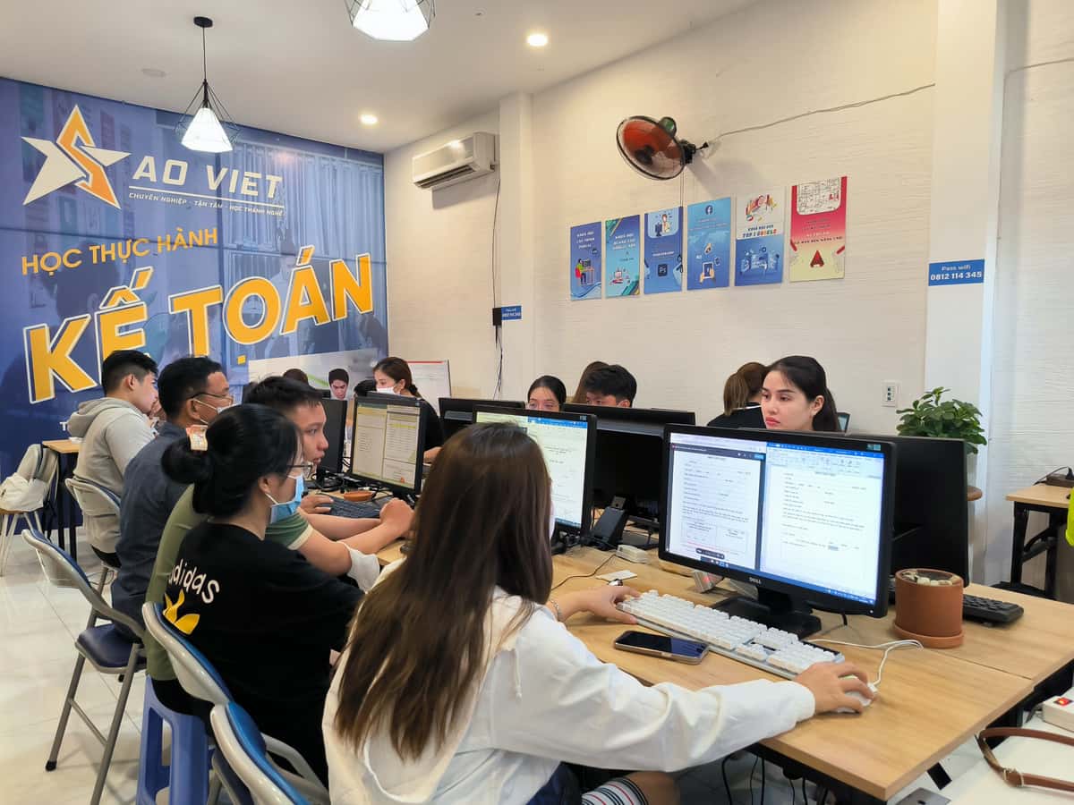 khóa học kế toán quận 2 