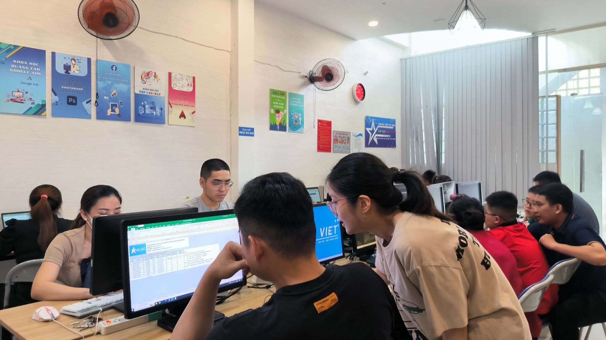 Bạn Có Thể Tham Gia Khóa Học Kế Toán