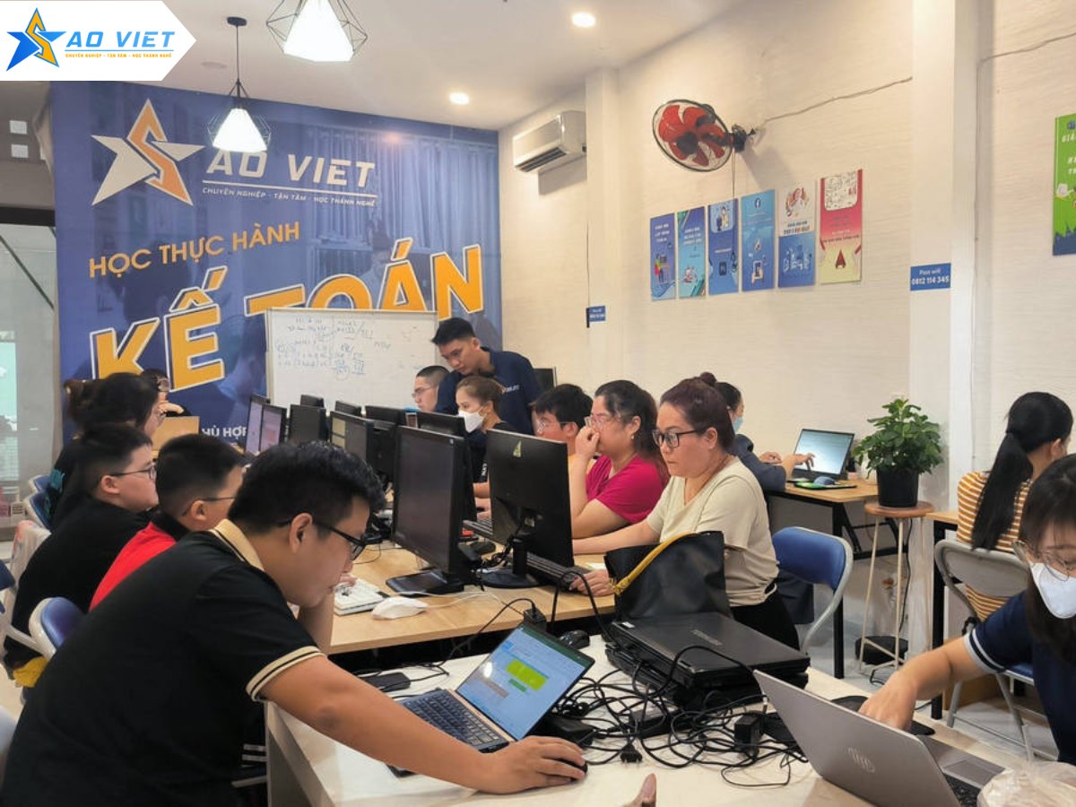 Giới Thiệu Khóa Học Kế Toán Ngắn Hạn