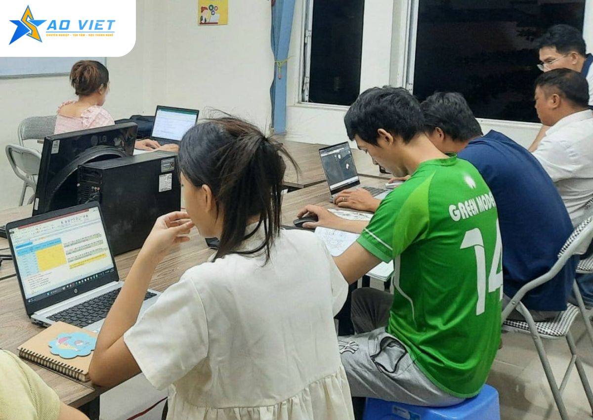 Học viên kế toán tại thủ dầu một