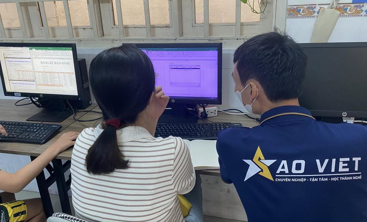 Giảng Viên Khóa Học Hành Chính Nhân Sự Tại Quận Tân Bình