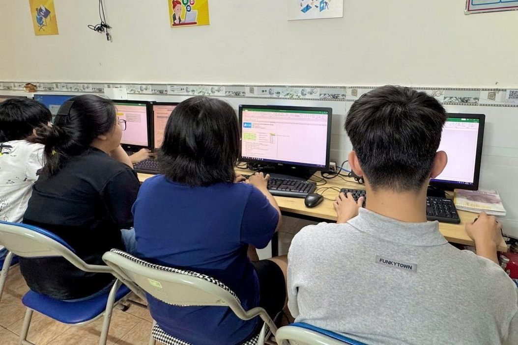 Học Viên Học Nhân Viên Hành Chính Nhân Sự