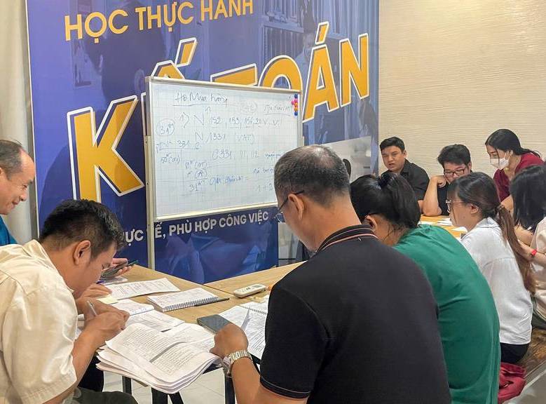 Lợi Ích Khi Tham Gia Khóa Học Kế Toán Tại Thuận An