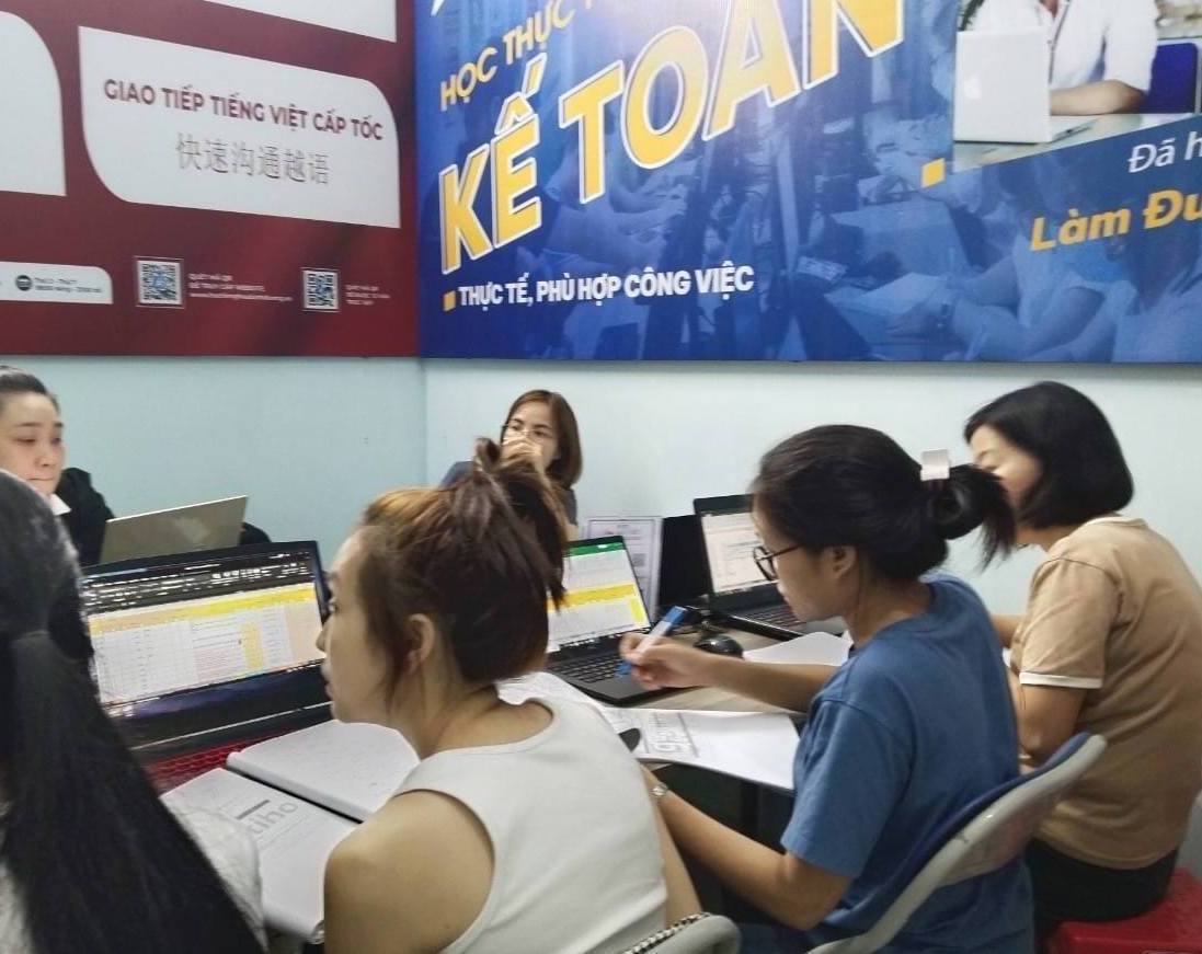 Những Lợi Ích Nổi Bật Từ Khóa Học Hành Chính Nhân Sự Tại Quận Tân Bình