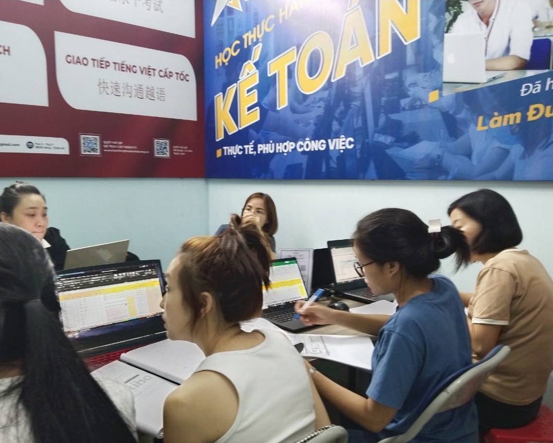 học Chuyên Viên Hành Chính Nhân Sự Tổng Hợp tại quận 7