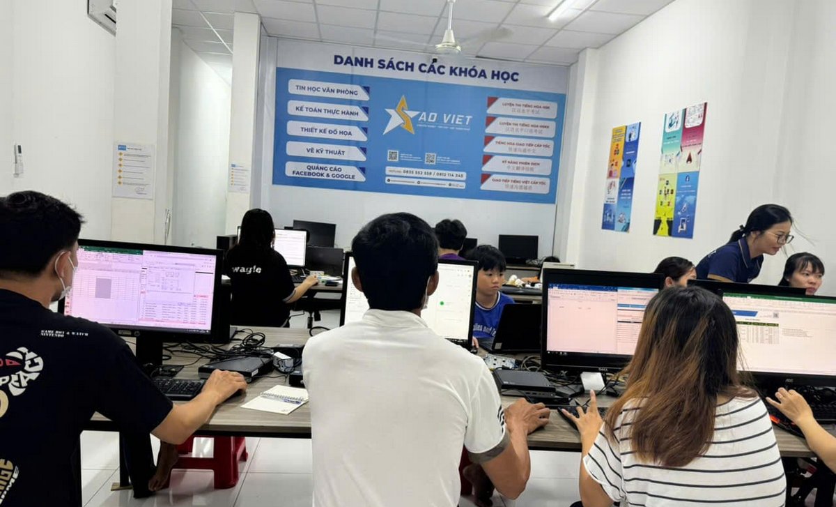 Đối Tượng Học Viên Tham Gia Khóa Học