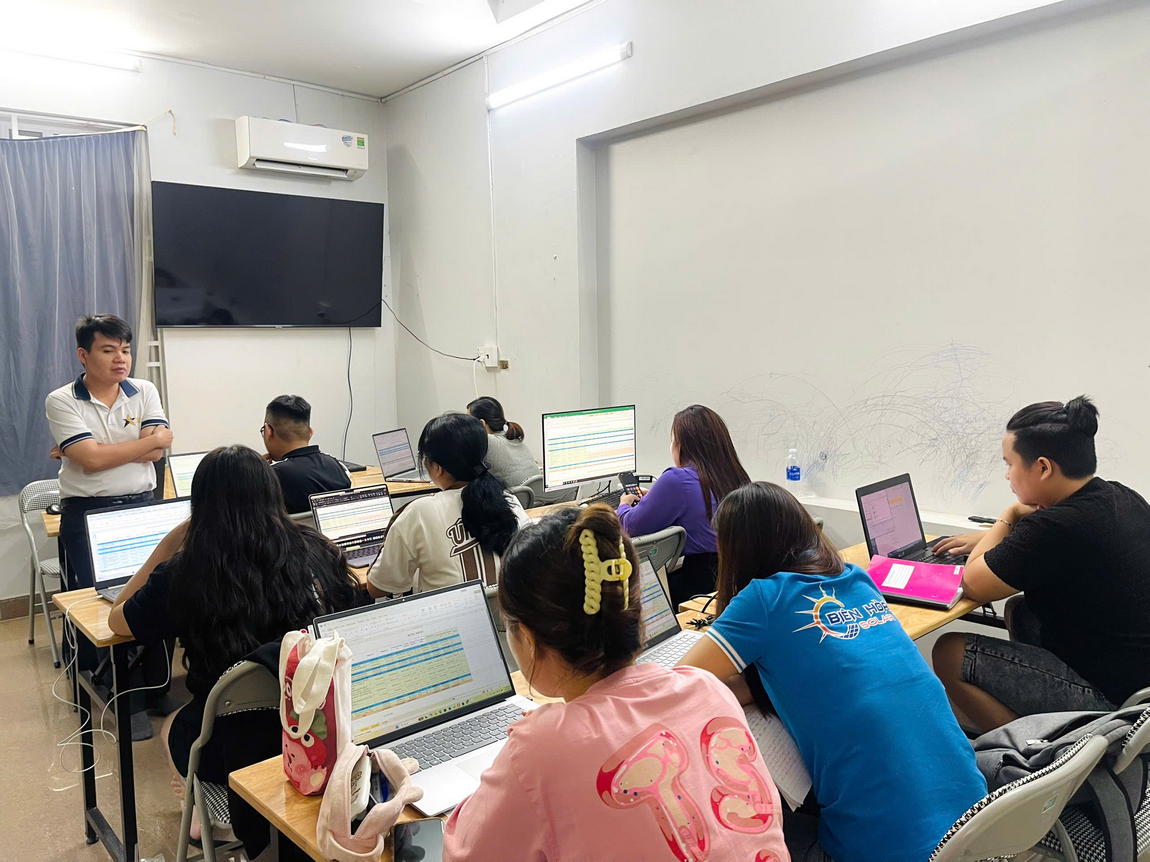 Phương Pháp Đào Tạo Thực Hành Tại Kế Toán Sao Việt